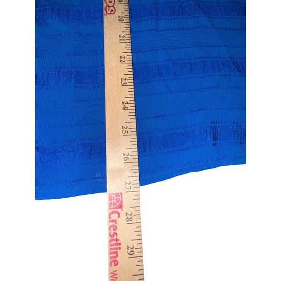 Liz Claiborne Women’s Plus 2X Blue Textured Short Sleeve Blouse Top Pullover - Picture 8 of 8